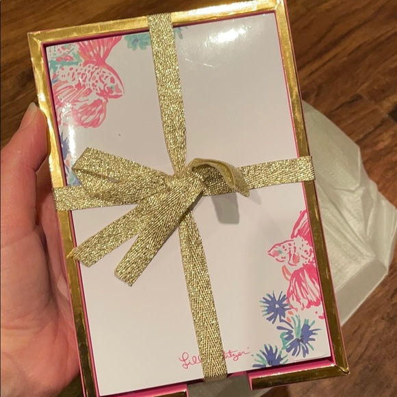 Lilly Pulitzer Note Tray - Picture 1 of 5